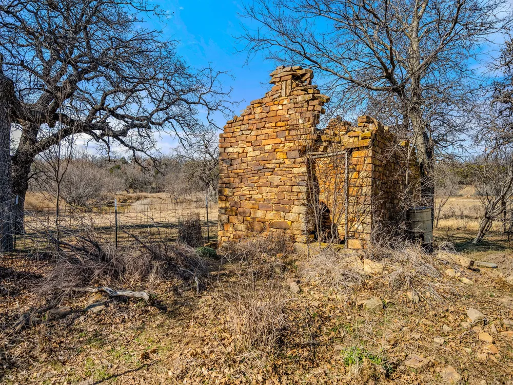 Cement Mountain Road Bryson, TX 76427