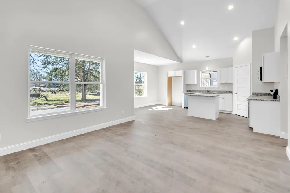 125 Lindon Street Benton, TN 37307