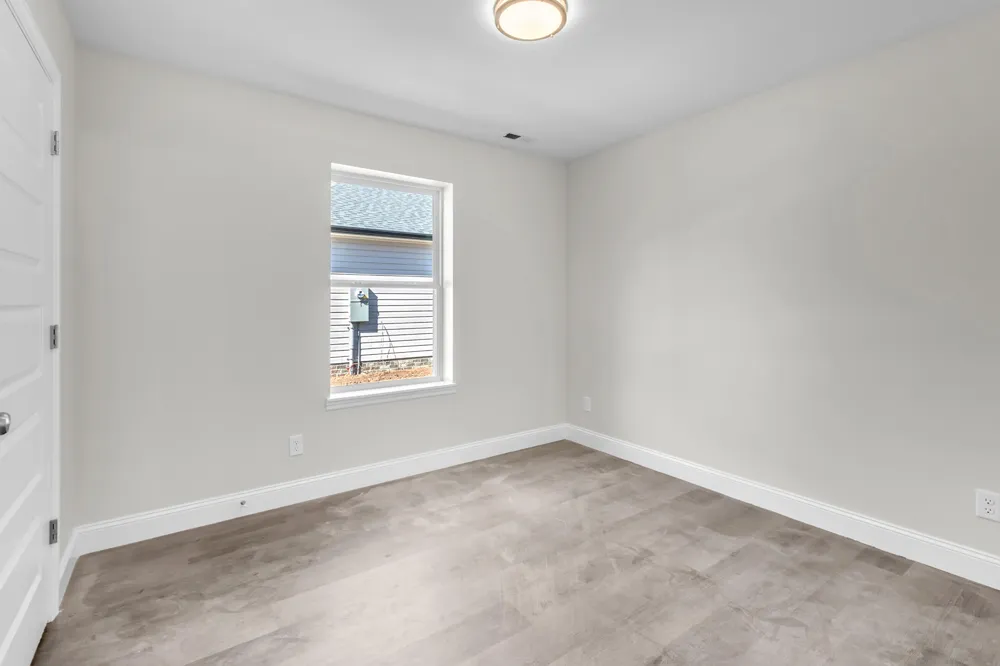 125 Lindon Street Benton, TN 37307