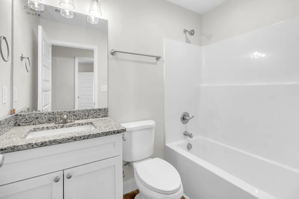 125 Lindon Street Benton, TN 37307