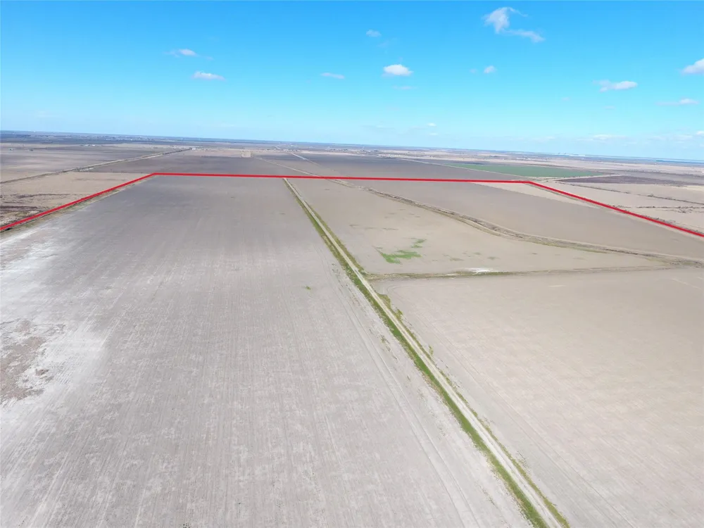 768 Million Dollar Road Palacios, TX 77465