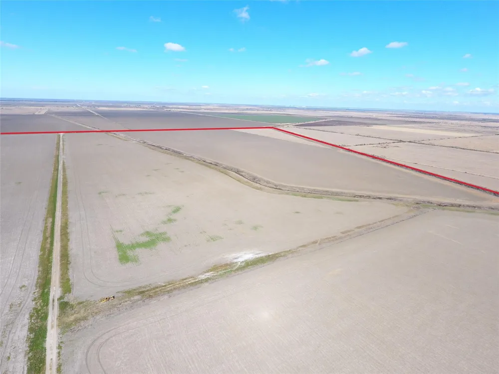 768 Million Dollar Road Palacios, TX 77465