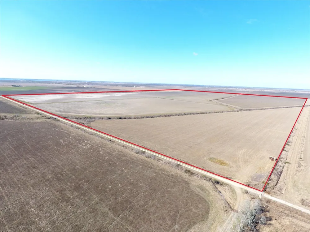 768 Million Dollar Road Palacios, TX 77465