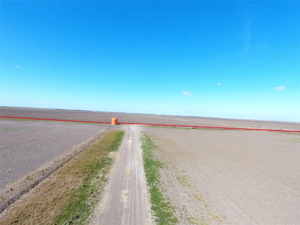 768 Million Dollar Road Palacios, TX 77465