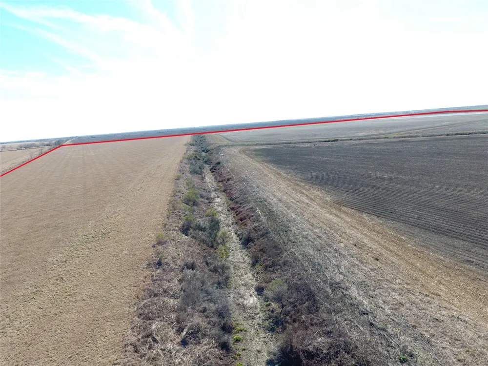 768 Million Dollar Road Palacios, TX 77465