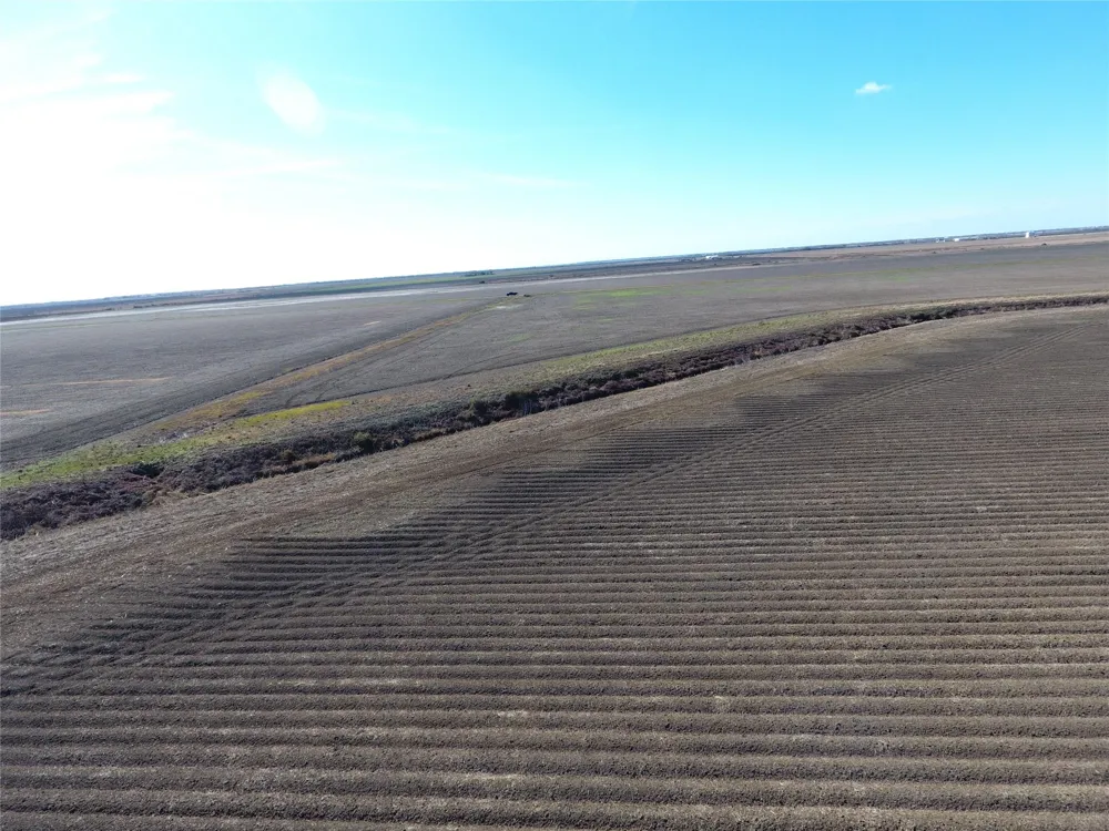 768 Million Dollar Road Palacios, TX 77465