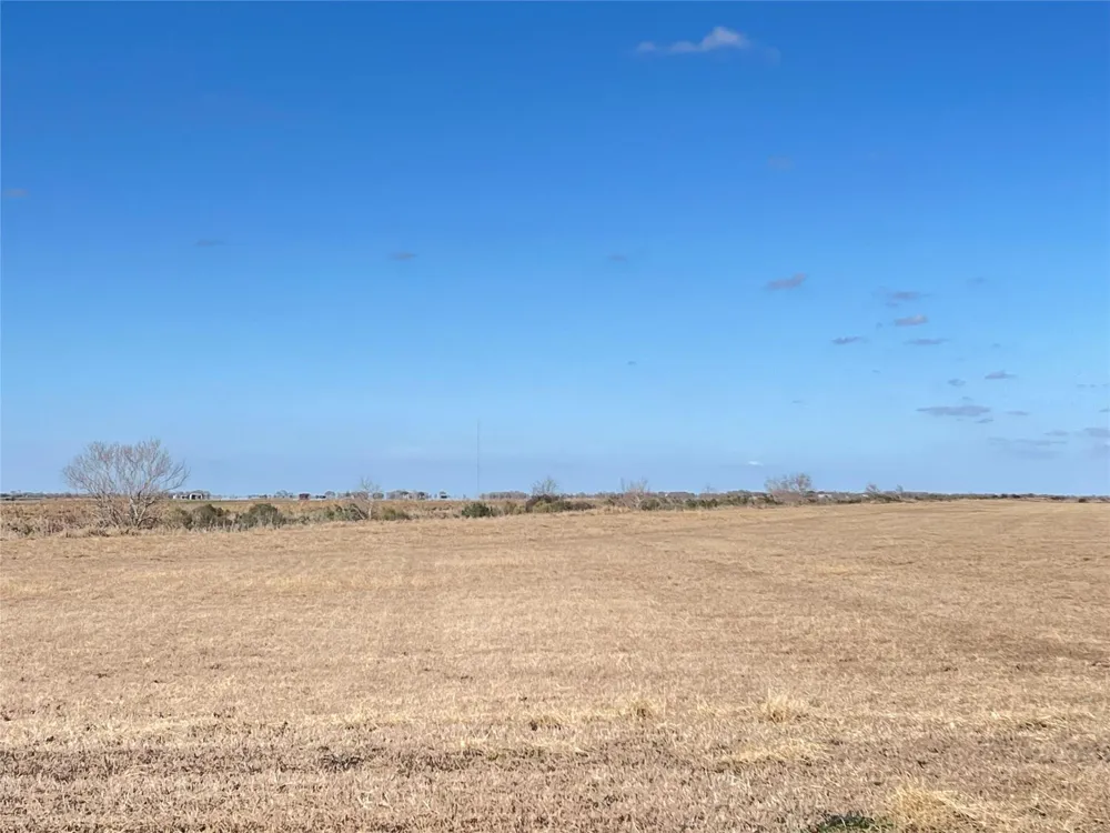 768 Million Dollar Road Palacios, TX 77465