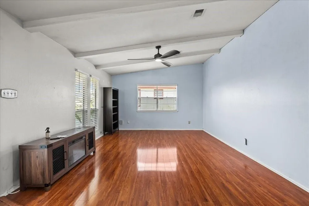 868 Bonita Street Bayou Vista, TX 77563