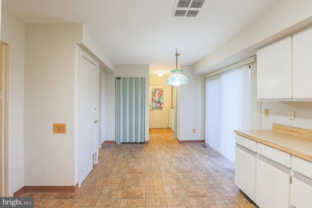 7617 7 MILE LANE Baltimore, MD 21208