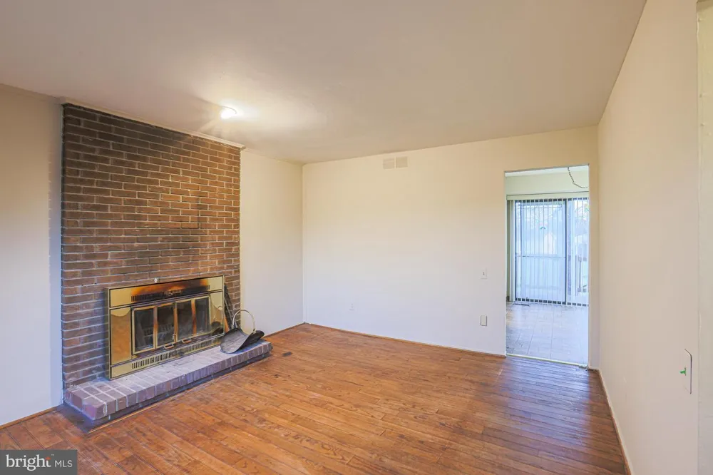 7617 7 MILE LANE Baltimore, MD 21208