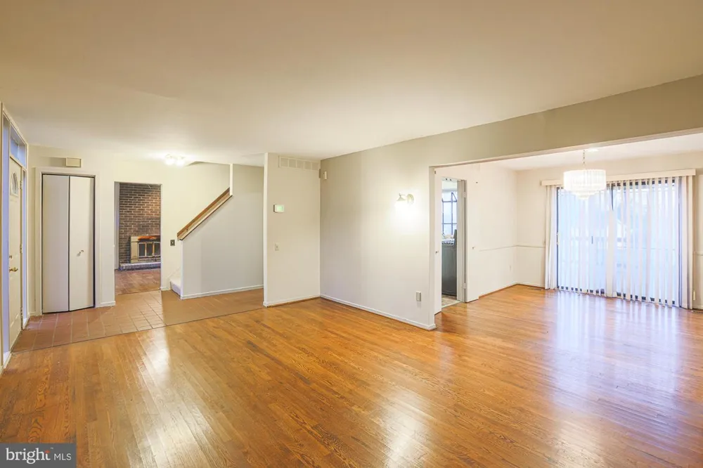 7617 7 MILE LANE Baltimore, MD 21208