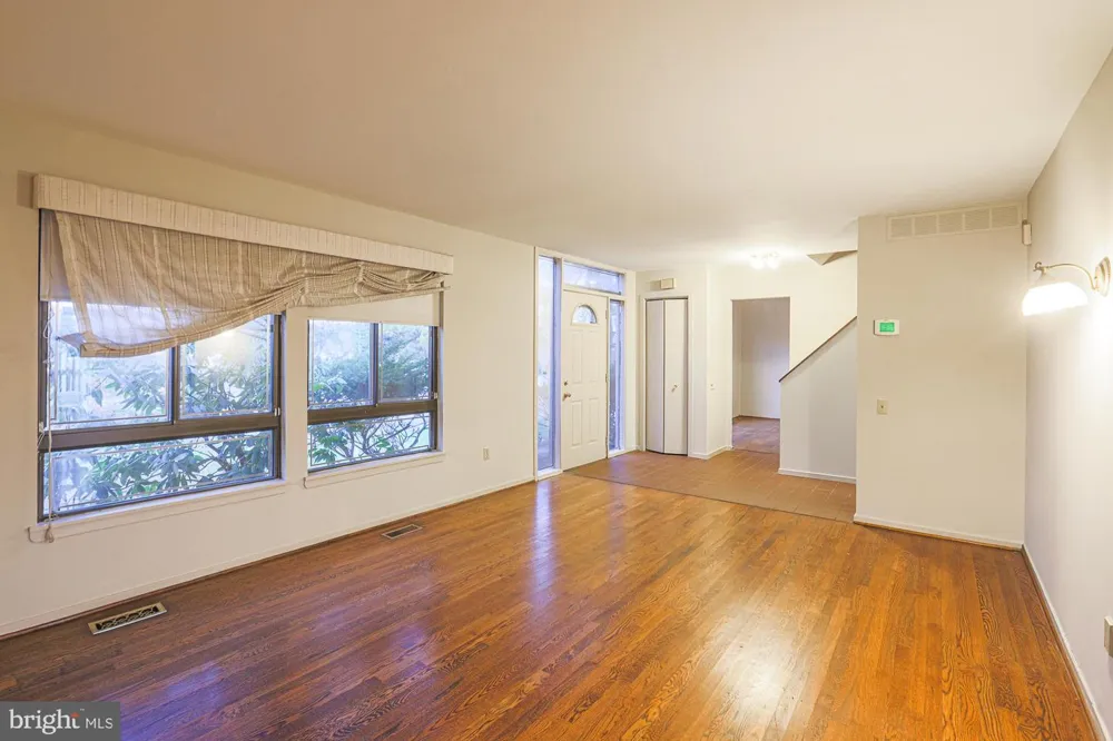 7617 7 MILE LANE Baltimore, MD 21208