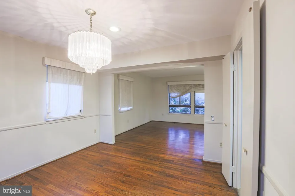 7617 7 MILE LANE Baltimore, MD 21208