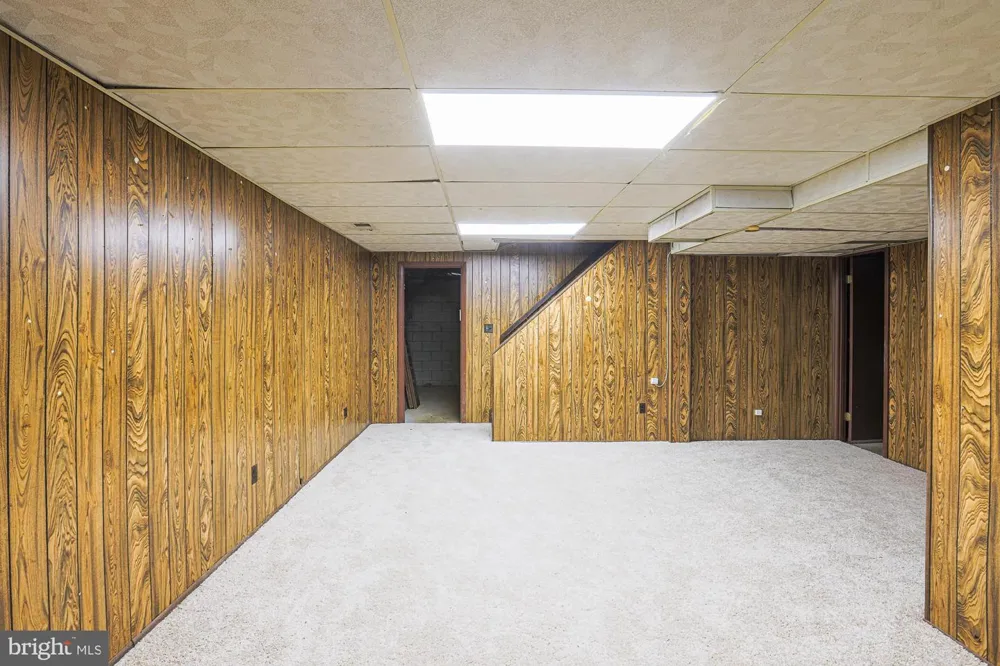 7617 7 MILE LANE Baltimore, MD 21208