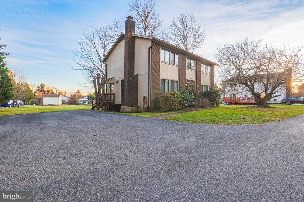 7617 7 MILE LANE Baltimore, MD 21208