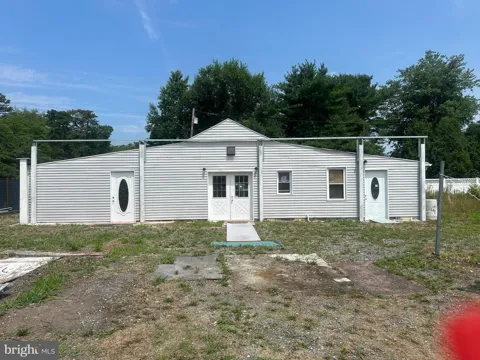 521 MAGNOLIA ROAD