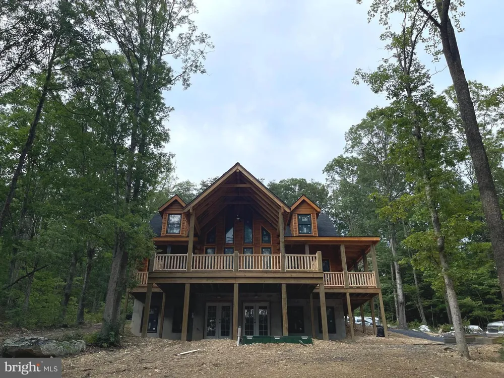 131 UPPER SPRINGS LN Woodstock, VA 22664