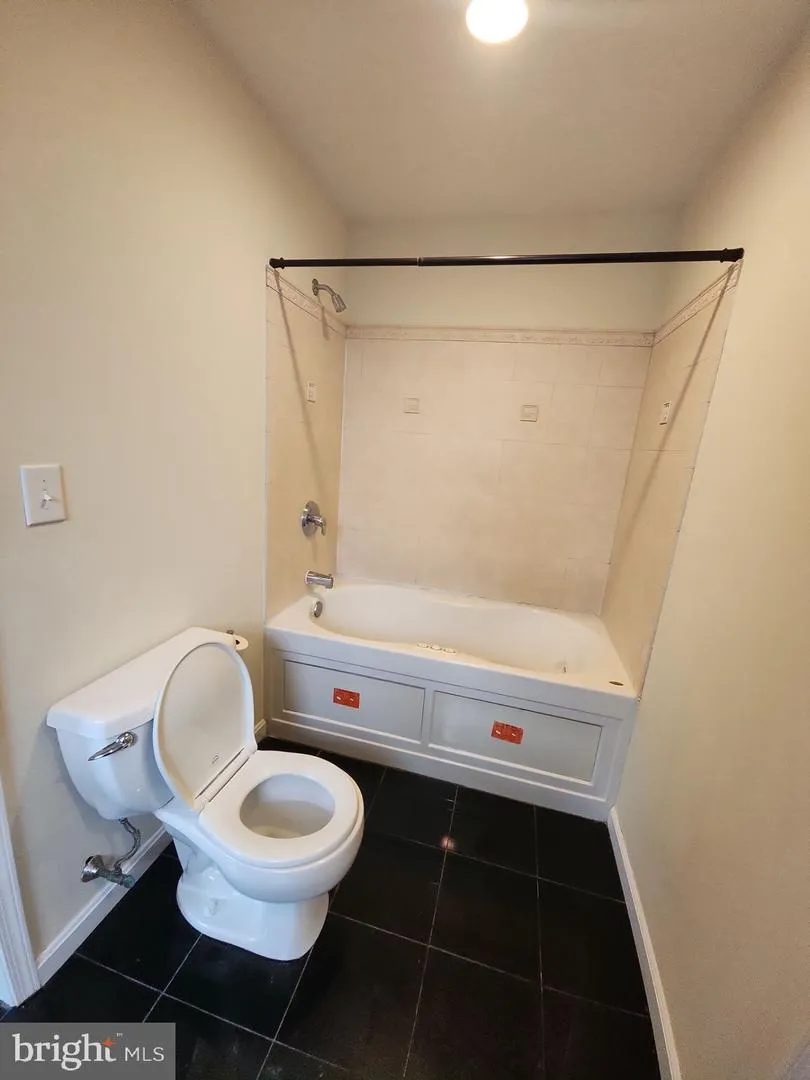 2804 CHRISTOPHER AVENUE Baltimore, MD 21214
