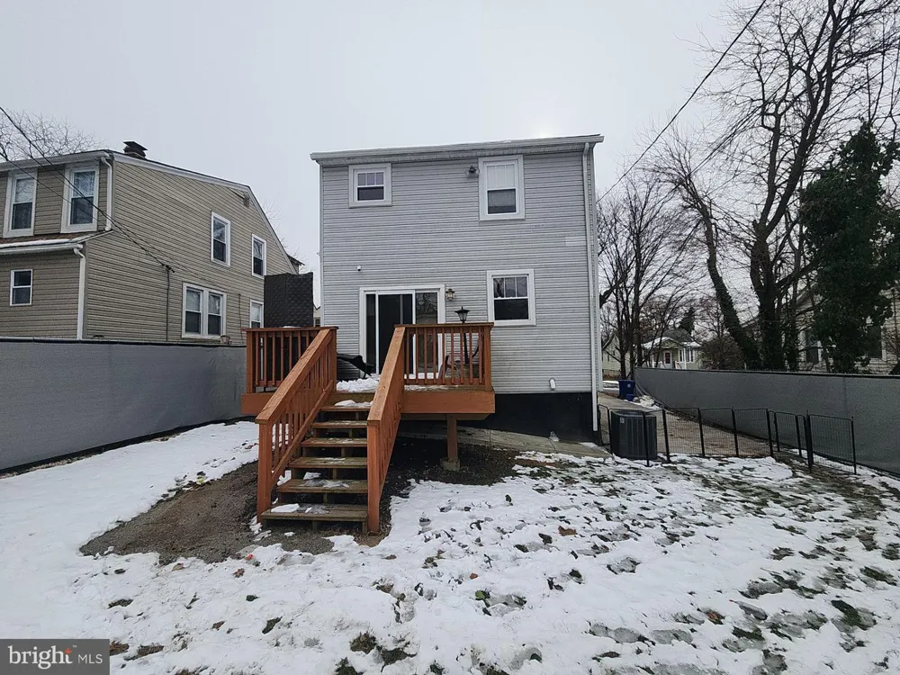 2804 CHRISTOPHER AVENUE Baltimore, MD 21214
