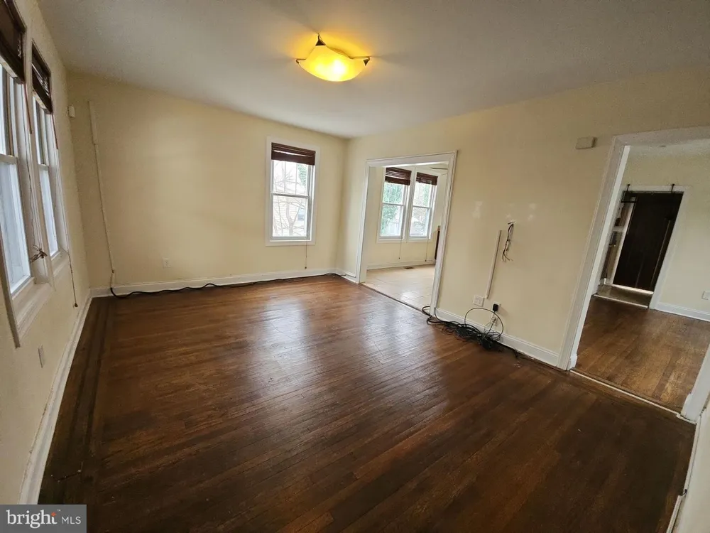 2804 CHRISTOPHER AVENUE Baltimore, MD 21214