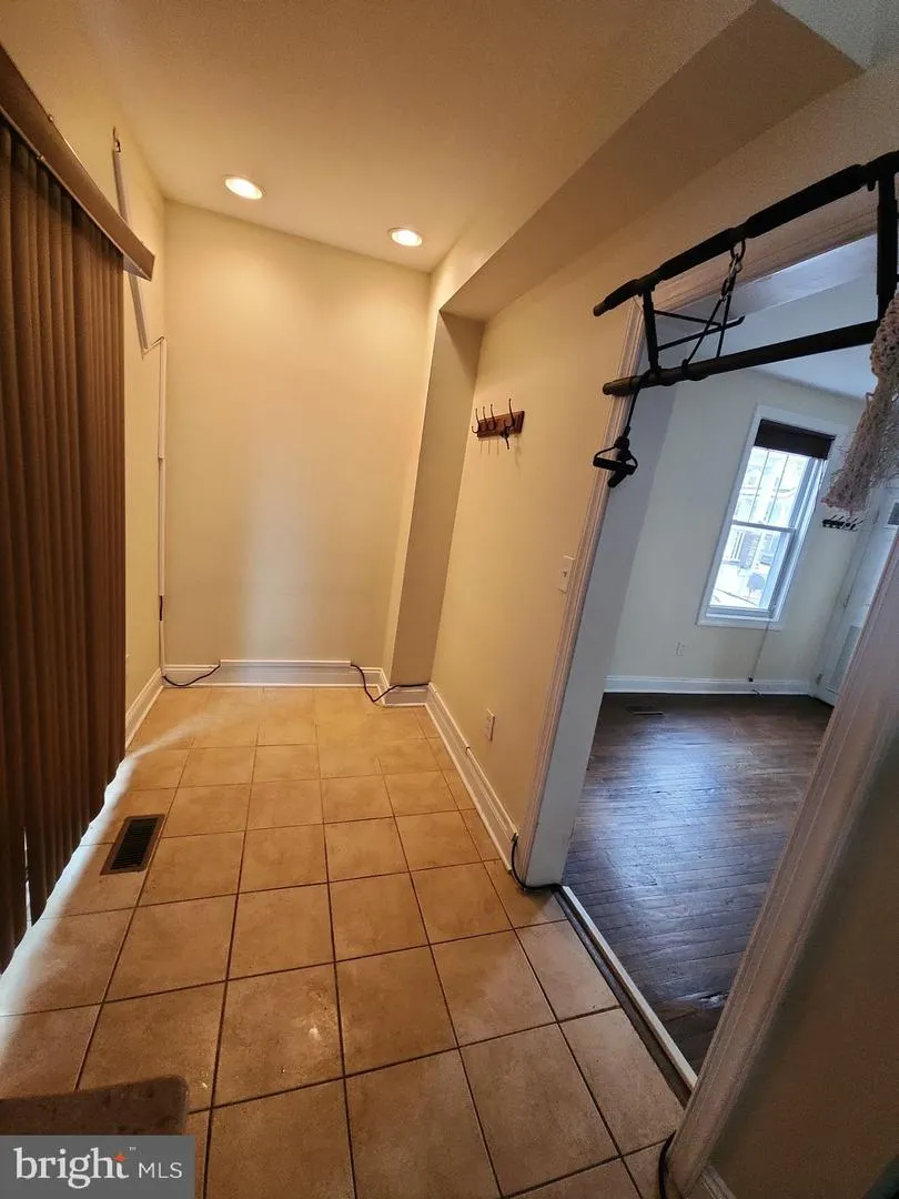 2804 CHRISTOPHER AVENUE Baltimore, MD 21214