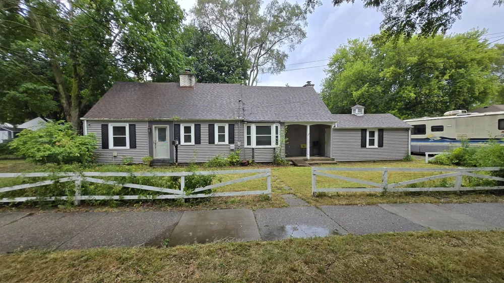 1339 Fuller Avenue NE