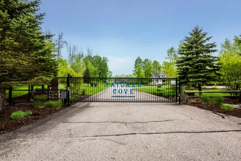 5916 Osprey Lane