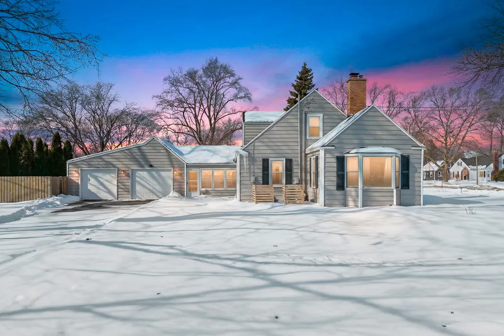 2030 Paddington Road