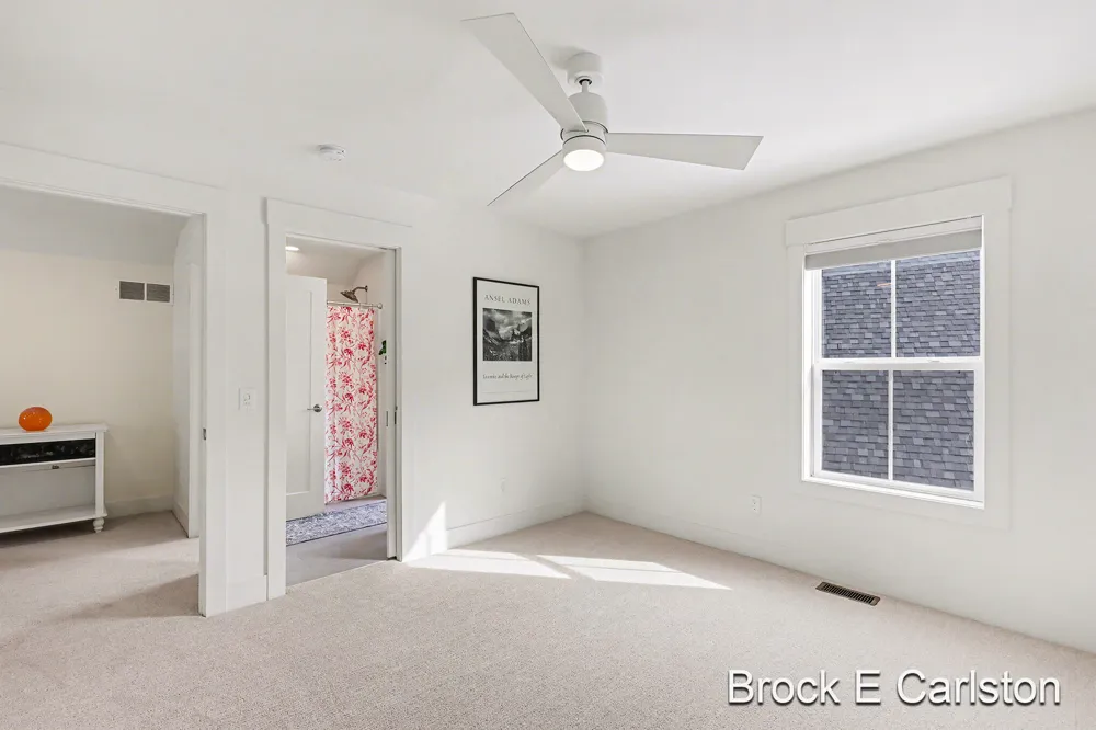 946 Boardwalk Cove Drive Muskegon, MI 49441