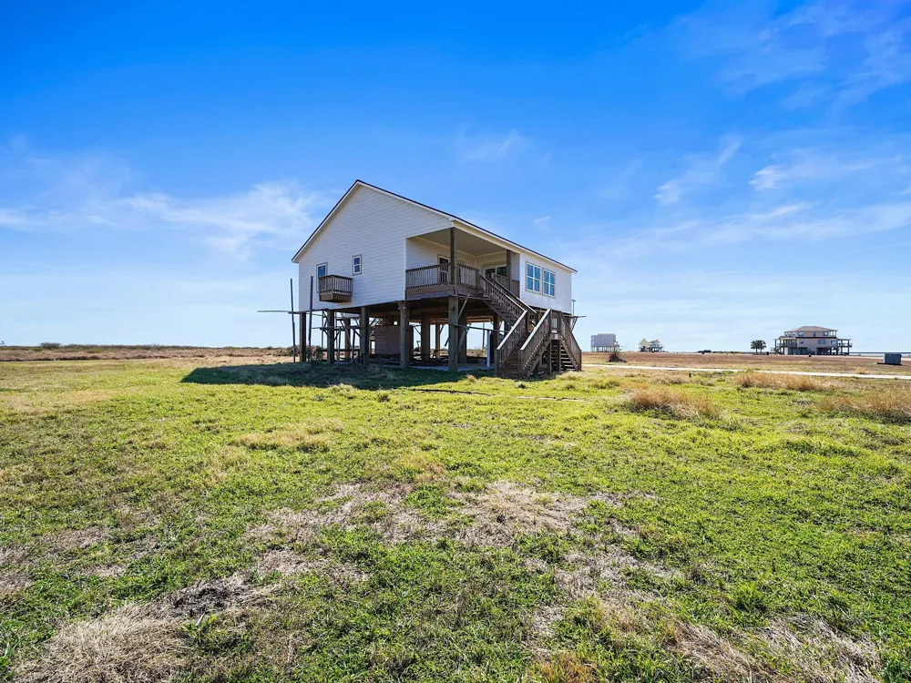 3219 Camp Hulen Drive Palacios, TX 77465