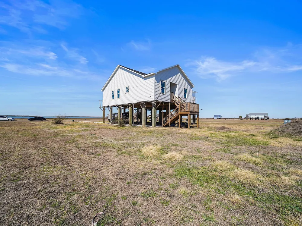 3219 Camp Hulen Drive Palacios, TX 77465
