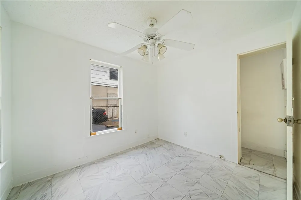 2245 Comanche Street #A Corpus Christi, TX 78408