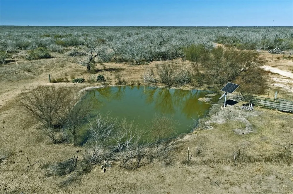 2104 CR 440 Alice, TX 78332