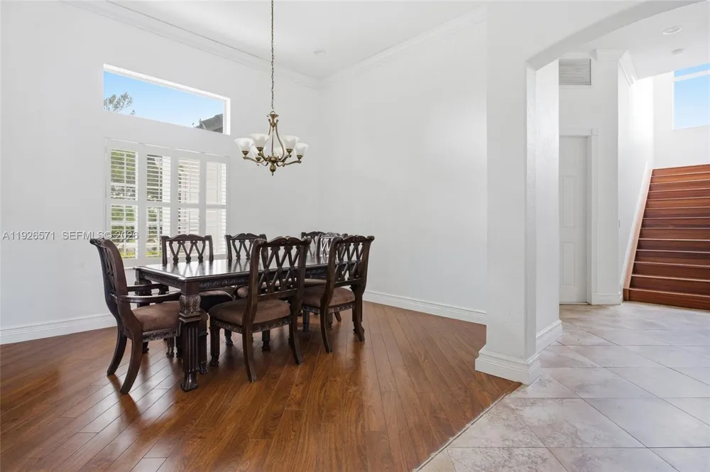 20401 SW 48th Pl Southwest Ranches, FL 33332