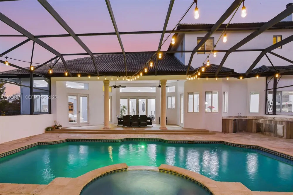 20401 SW 48th Pl Southwest Ranches, FL 33332