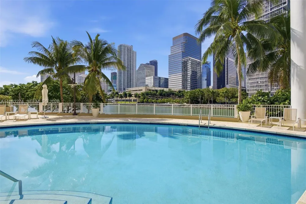 801 Brickell Key Blvd #3209 Miami, FL 33131