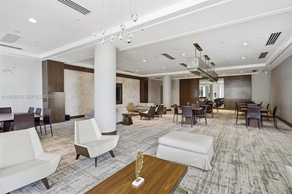 801 Brickell Key Blvd #3209 Miami, FL 33131