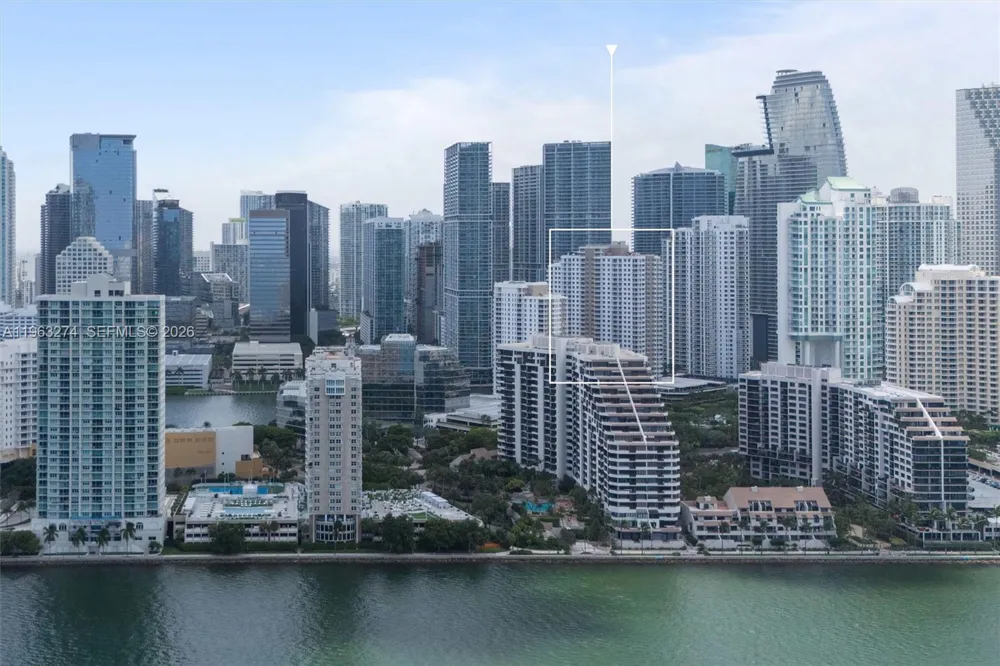 801 Brickell Key Blvd #3209 Miami, FL 33131