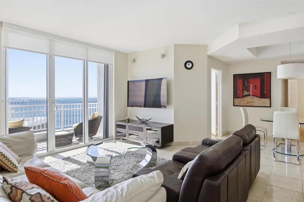 801 Brickell Key Blvd #3209 Miami, FL 33131
