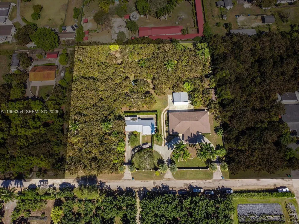19955 SW 186th St Miami, FL 33187