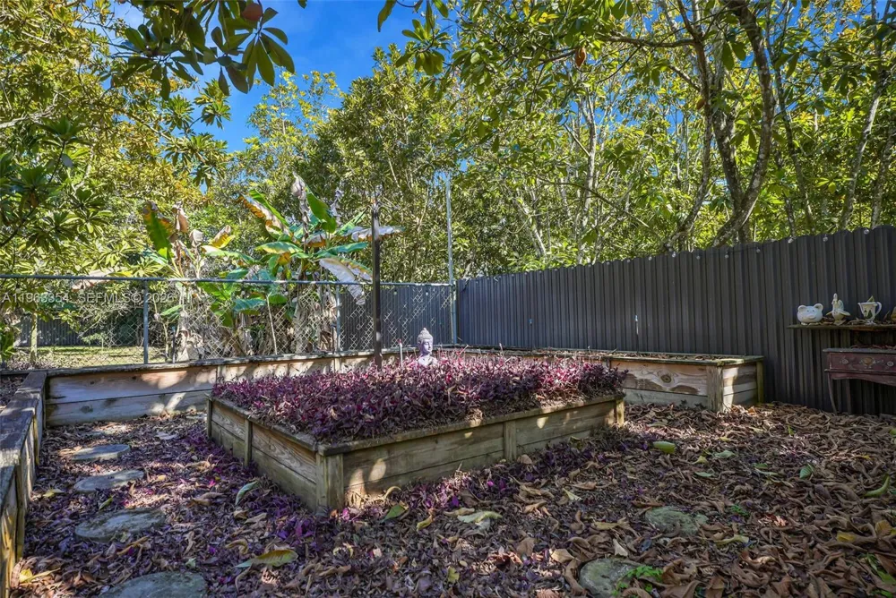 19955 SW 186th St Miami, FL 33187