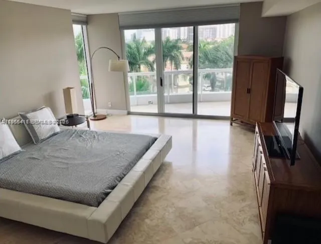 21200 Point Pl #504 Aventura, FL 33180