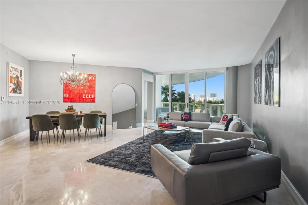 21200 Point Pl #504 Aventura, FL 33180