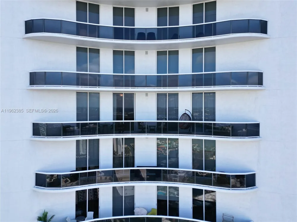16001 Collins Ave #3605 Sunny Isles Beach, FL 33160