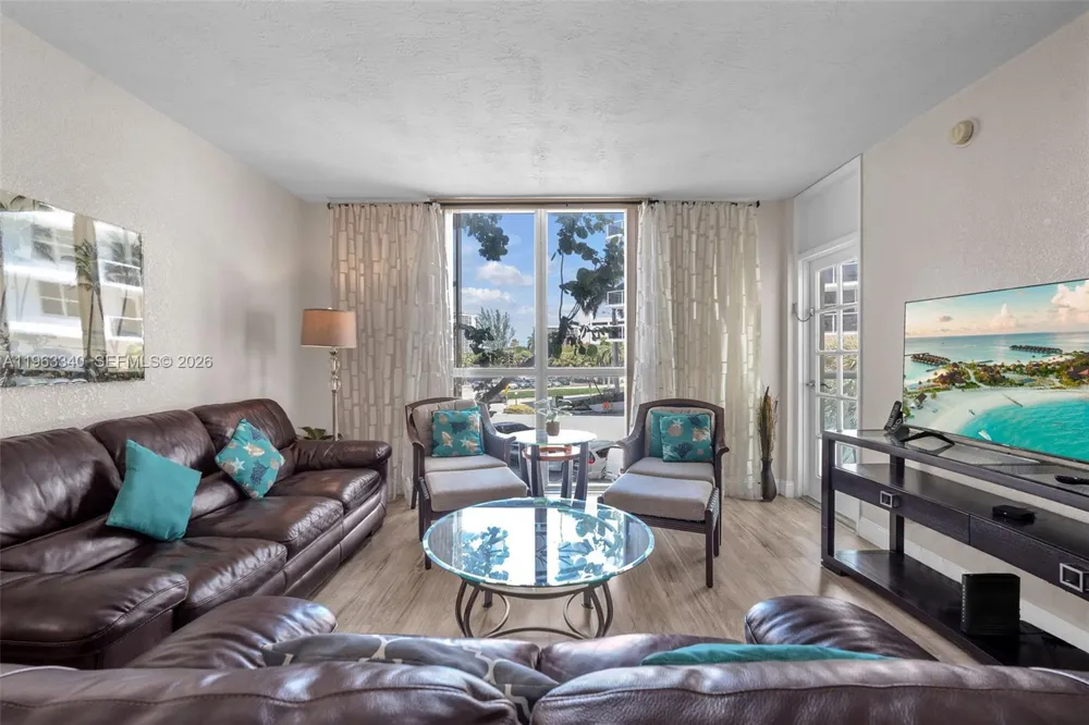 3801 S Ocean Dr #2W Hollywood, FL 33019