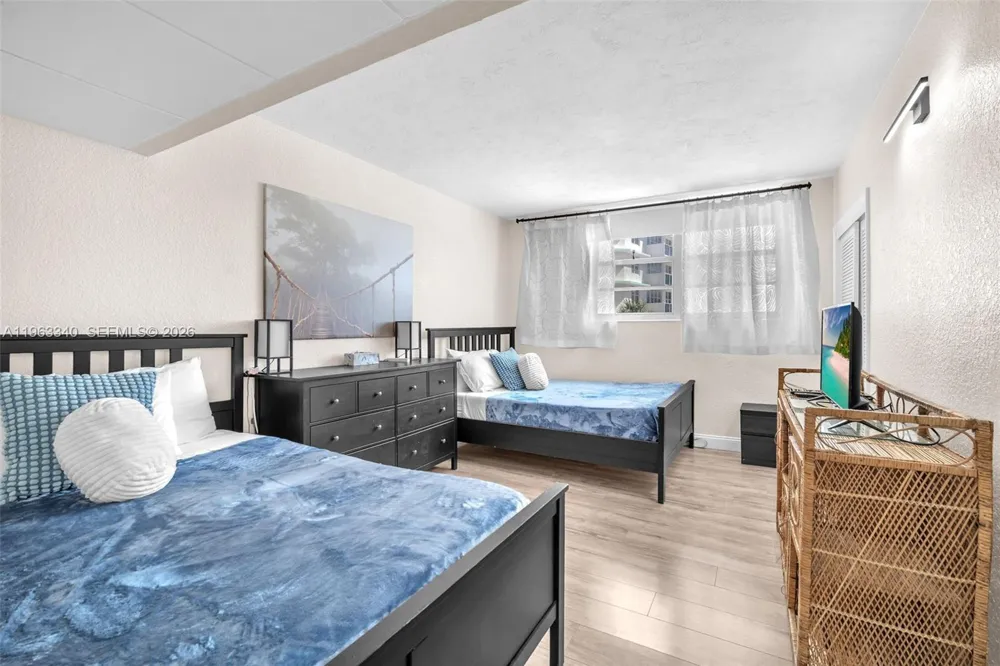 3801 S Ocean Dr #2W Hollywood, FL 33019