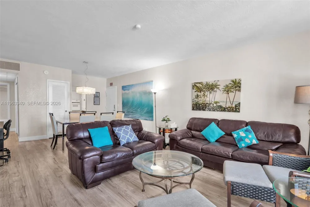 3801 S Ocean Dr #2W Hollywood, FL 33019