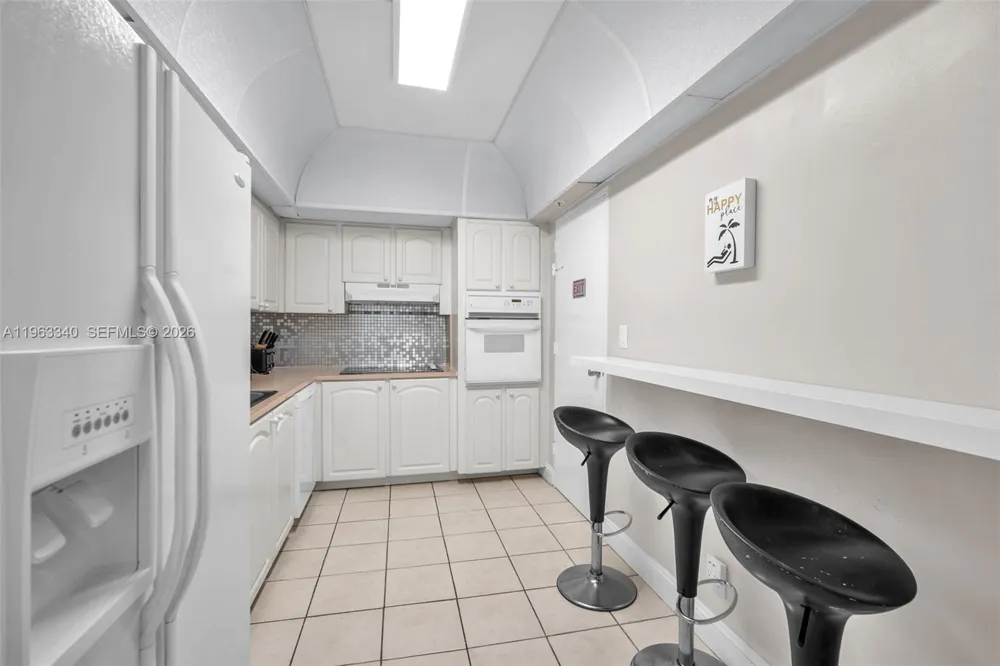 3801 S Ocean Dr #2W Hollywood, FL 33019