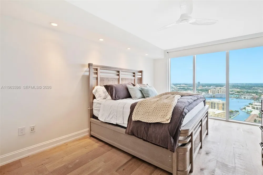 1800 S Ocean Dr #3608 Hallandale Beach, FL 33009
