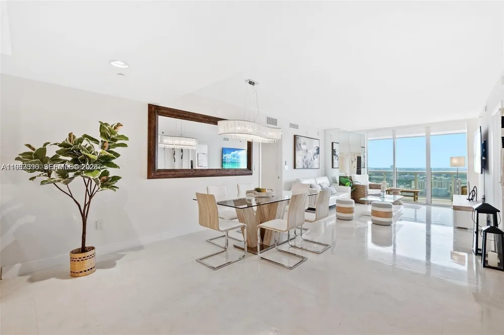 1800 S Ocean Dr #3608 Hallandale Beach, FL 33009